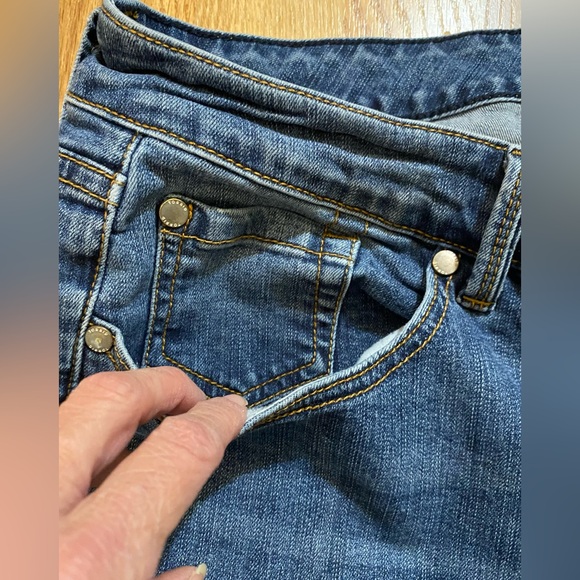 Torrid BoyFriend Blue Denim Jeans Size 20 Regular - Picture 3 of 9